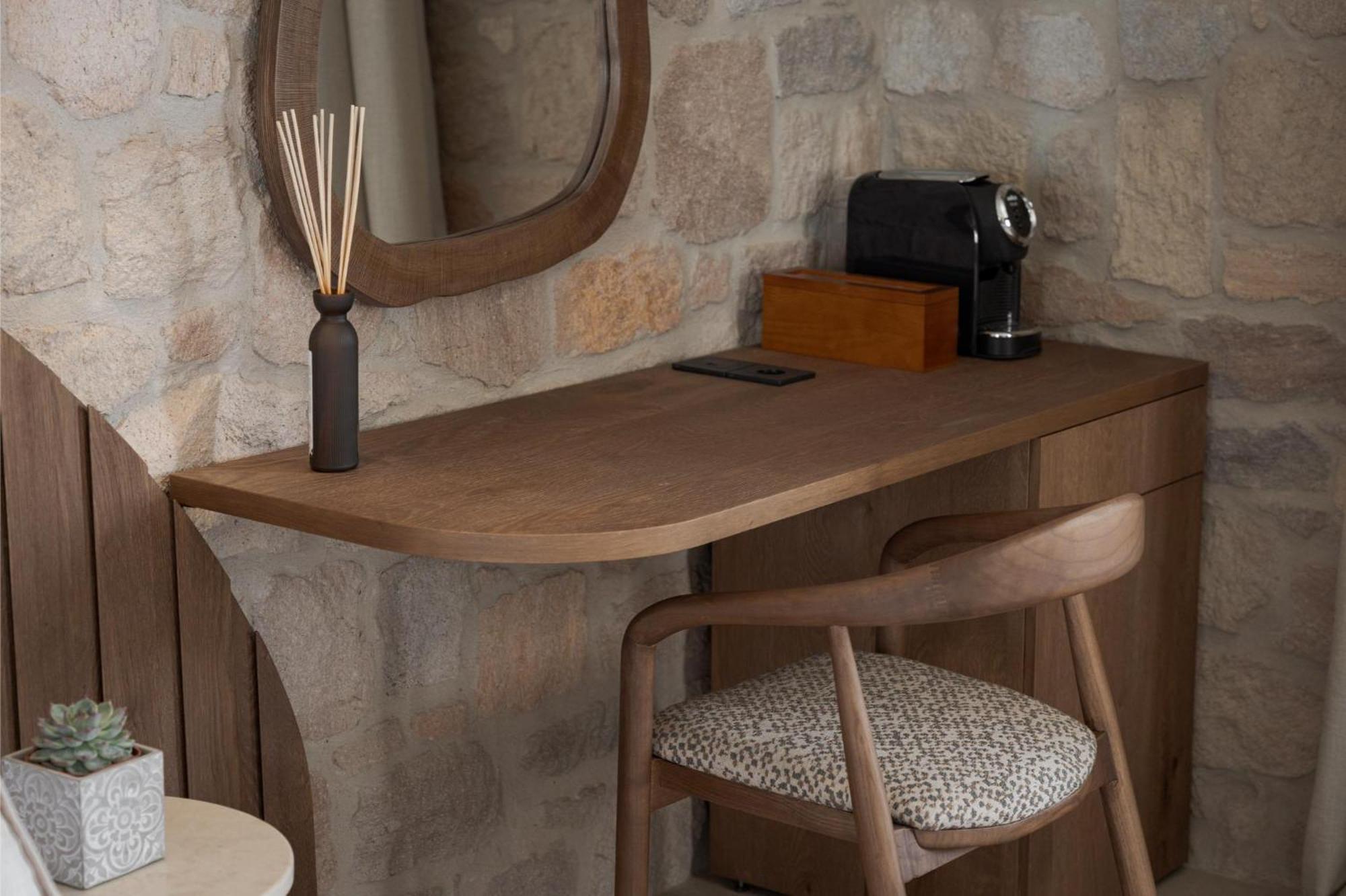 Horizon Suites Milos Paliochori エクステリア 写真